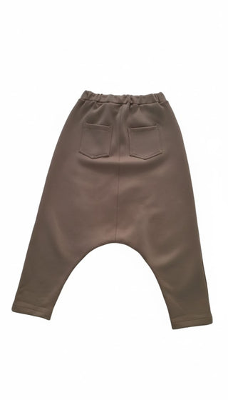 🐭 TIEFSITZENDE BAGGY HOSE IN SCHLAMM MIT MICKEY MAUS