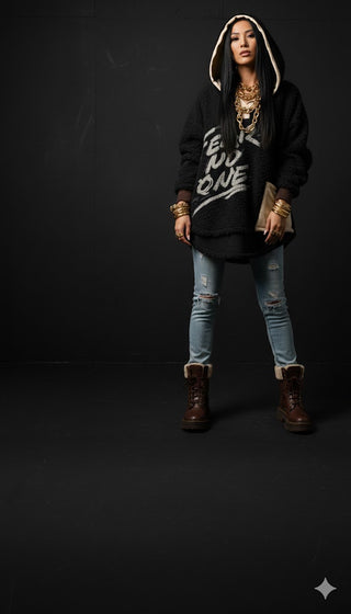 🧸 TEDDYFELL-PULLI IN SCHWARZ MIT KAPUZE