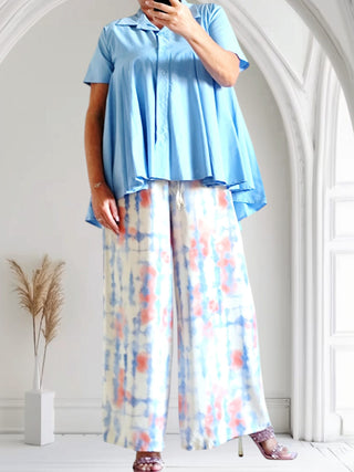 Leichte Stoffhose mit Gummibund – Creme, Koralle, Hellblau-Batik 36-42 TU