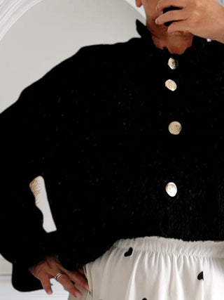 #O384🐾 Oversize-Cardigan in Schwarz mit Tulpenkragen – tragbar von Größe 36 bis 50
