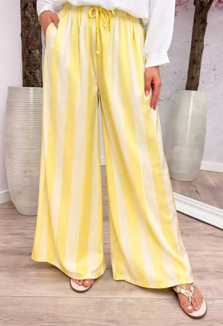 👖 HOSE „THEA“ T106 – LEICHTE SOMMERHOSE DAMEN WIDE LEG GESTREIFT MIT SATINDETAILS
